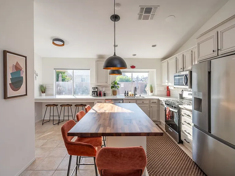 Buckskin Cir — Photo 50