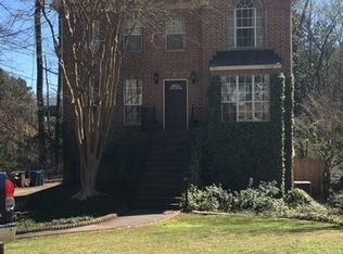 2617 Vestbrook Cir, Birmingham, AL 35243