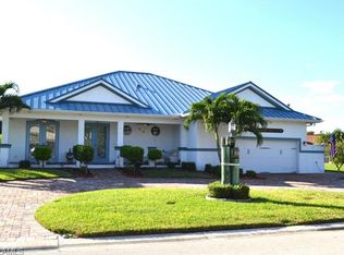 850 Hatchee Vista Ln, Fort Myers, FL 33919