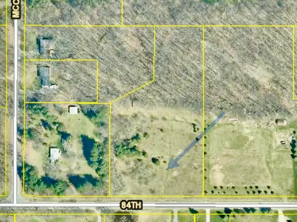 9085 84th St SE, Alto, MI 49302