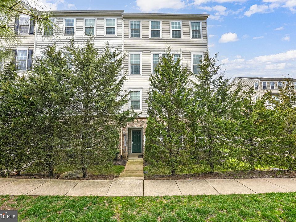 1st image of 14707 Mason Creek Cir #120