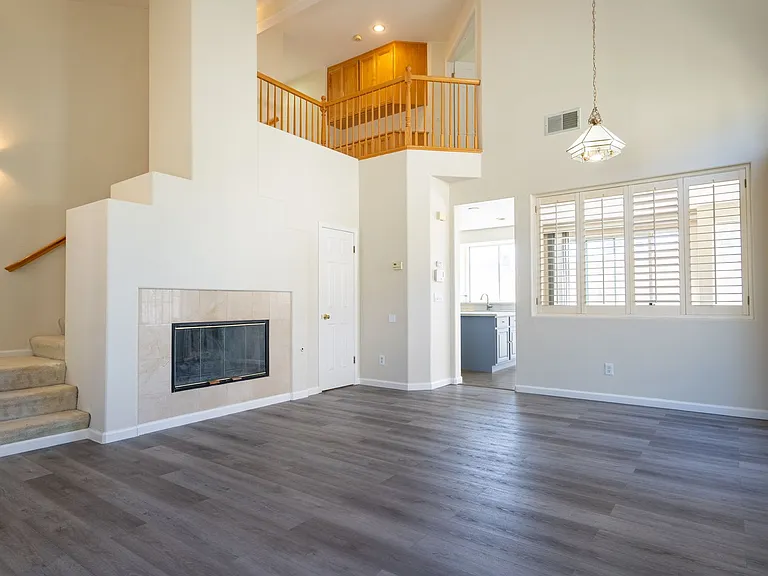 1109 Camellia Ct — Photo 8