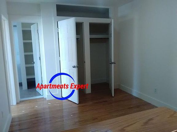 4th image of 6 E Sidney Ave #B7