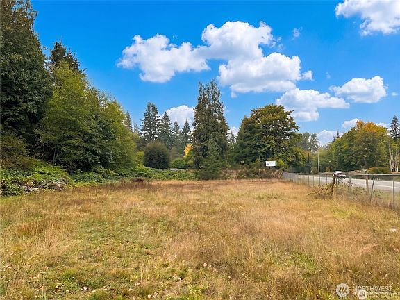 3rd image of 20045 Renton Maple Valley Highway SE