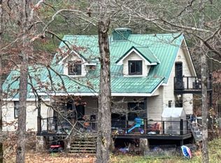 279 Lee Rd, Lancing, TN 37770