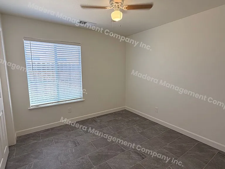 636 Macadamia Ave — Photo 18