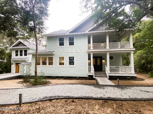 1 Red Bay Court, Bald Head Island, NC 28461