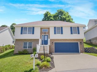 312 Anini Dr, Morgantown, WV 26508