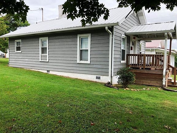 3rd image of 1311 Millard E