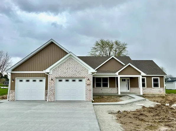 867 Santee Dr, Greensburg, IN 47240