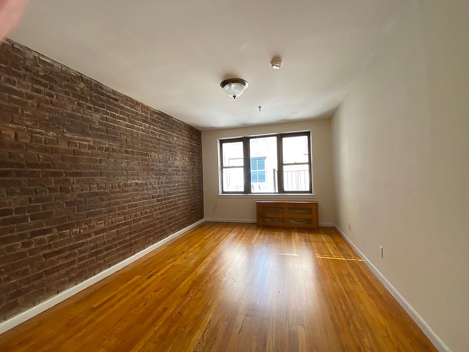 1st image of 146 5th Ave APT 7C