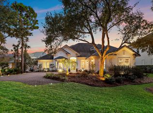 511 Regatta Bay Blvd, Destin, FL 32541