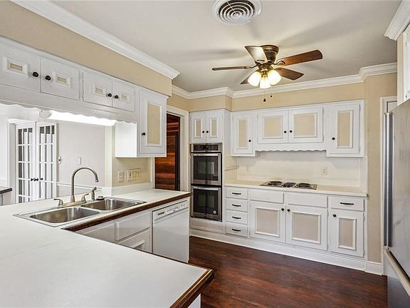 5th image of 1901 Neyrey Dr