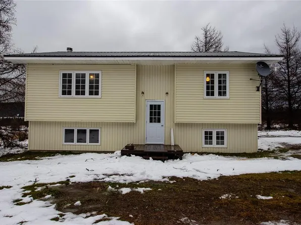 18 Main Road, Upper Ferry, NL A0n1J0