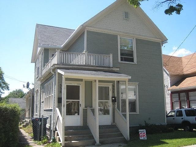 1st image of 557 Pettibone Ave NW