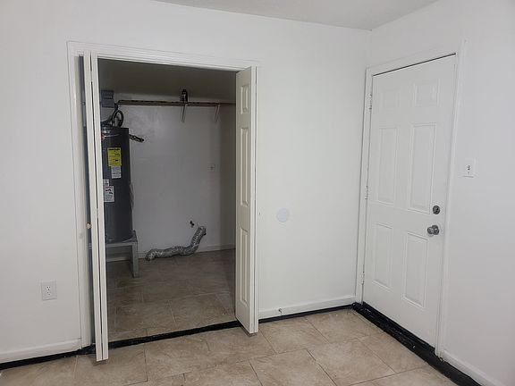 2nd image of 532 Emile Ave