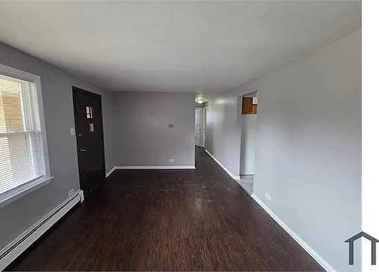 2 bed, $1,686 — Photo 1