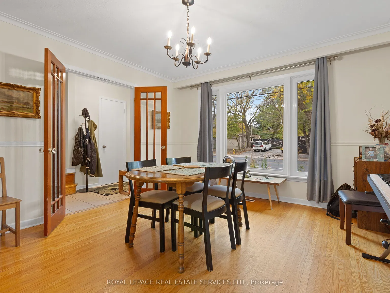 4 bed, $4,200 — Photo 4