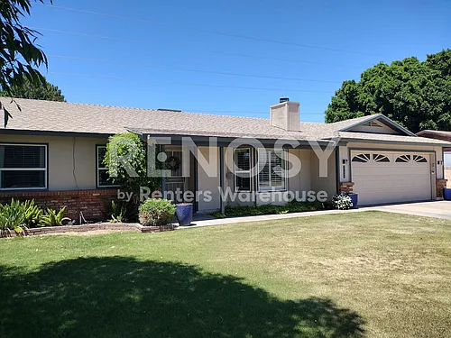 2124 N Lazona Dr Photo 1