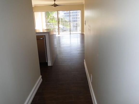 2nd image of 1427 E Hillsboro Blvd APT 524