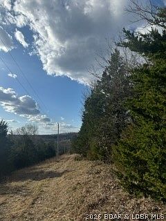 3rd image of Little Indian Rd