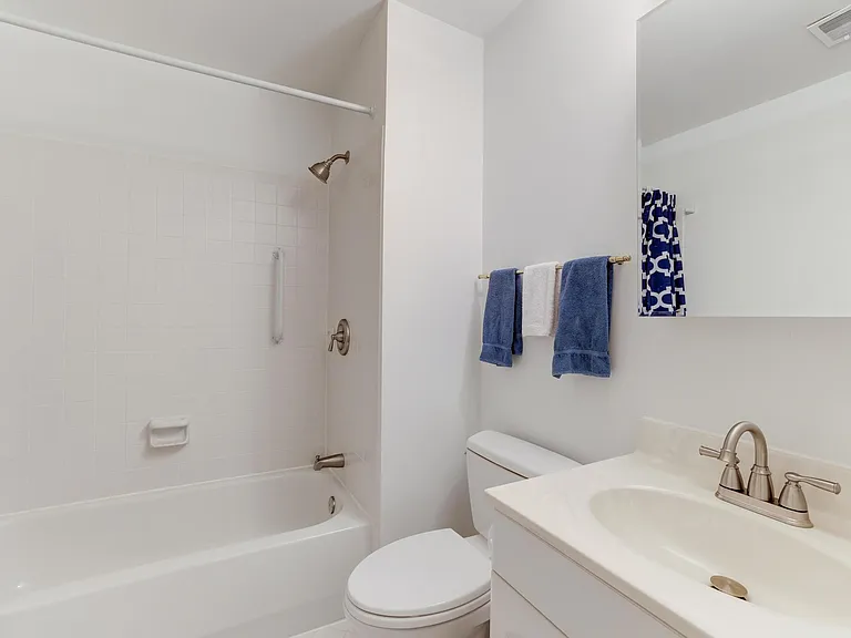 9823 Saint Cloud Ct — Photo 28