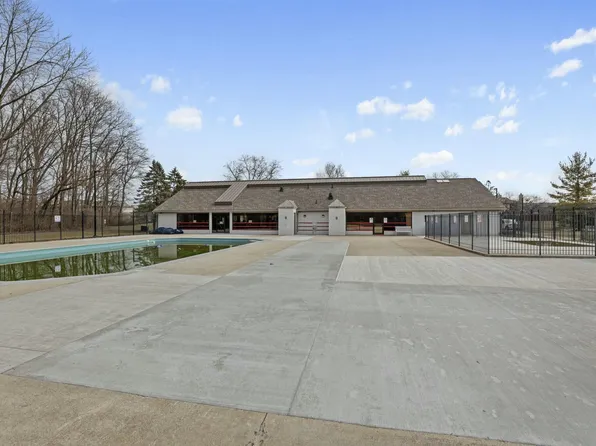 5684 Mango Ln #105D, Hilliard, OH 43026