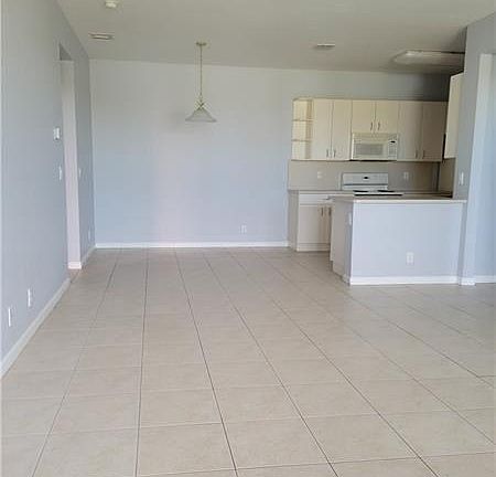 3rd image of 3569 Forest Hill Blvd APT 118