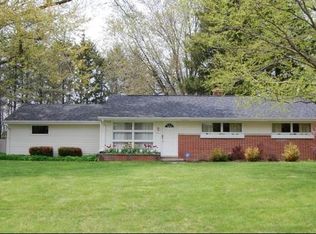 8701 N Kildeer Ct, Brown Deer, WI 53209