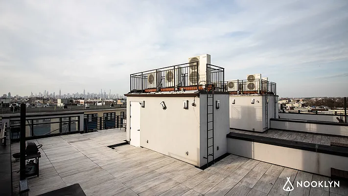 Rented by Nooklyn NYC LLC | media 36