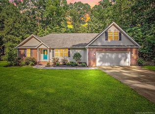 8038 Turnberry Cir, Sanford, NC 27332