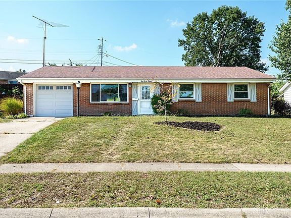 2nd image of 233 Woodridge Dr