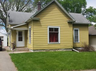 211 Center St, Manning, IA 51455