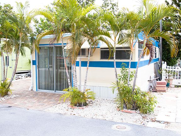 2nd image of 6099 Overseas Hwy Lot 29W