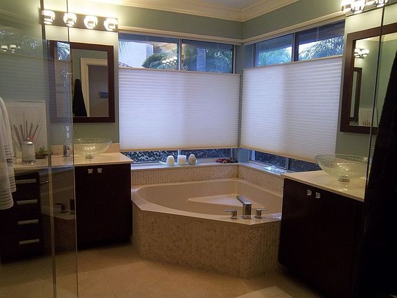 5th image of 1250 Fairfax Ct