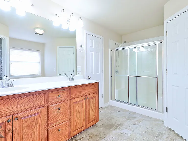 1218 Lewis And Clark Trl — Photo 32