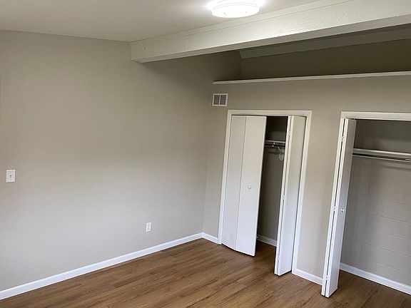 3rd image of 2417 Lewis Ave #6611B5136
