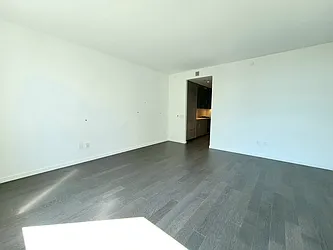 Rented by BARNES New York