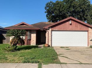 2610 Alvin Dr, Corpus Christi, TX 78415