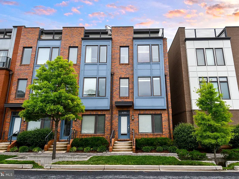 16301 Columbus Ave — Photo 1