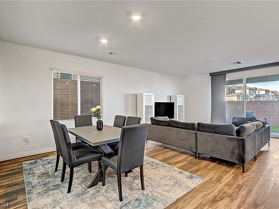 5th image of 10770 Maltese Falcon Ave