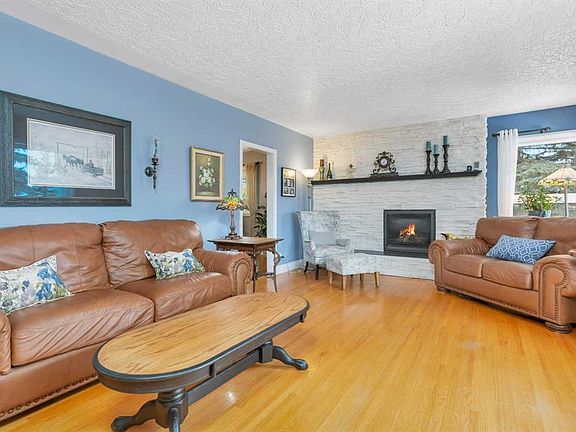 5th image of 38018 N Highway 808 #10