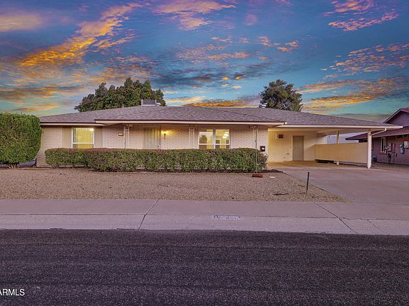 3rd image of 15209 N ROSEWOOD Drive
