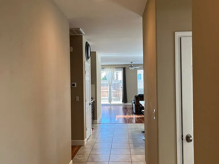 2487 N Mountainside Dr — Photo 9