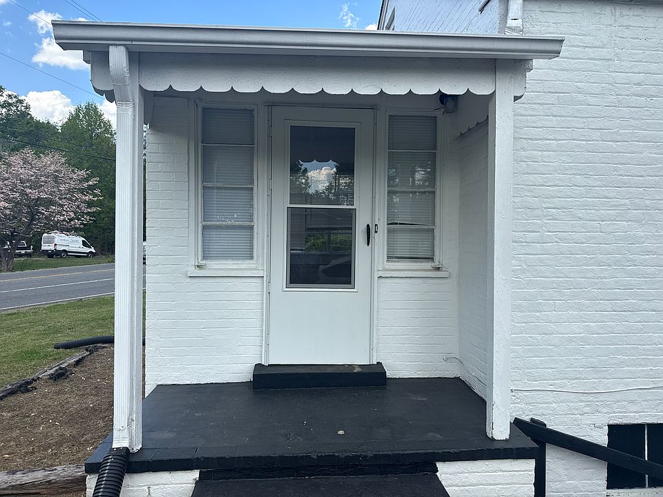 1st image of 3726 Northampton Dr