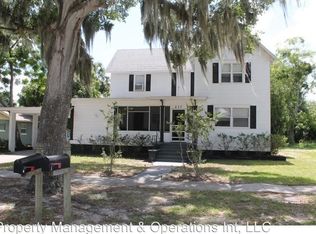 207 N Rockingham Ave APT 4, Tavares, FL 32778