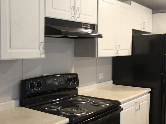 2nd image of 2775 Cathedral Dr #278