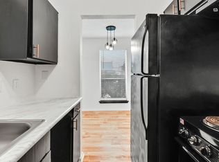 818 Tharp St #2-808221, Arlington, TX 76010