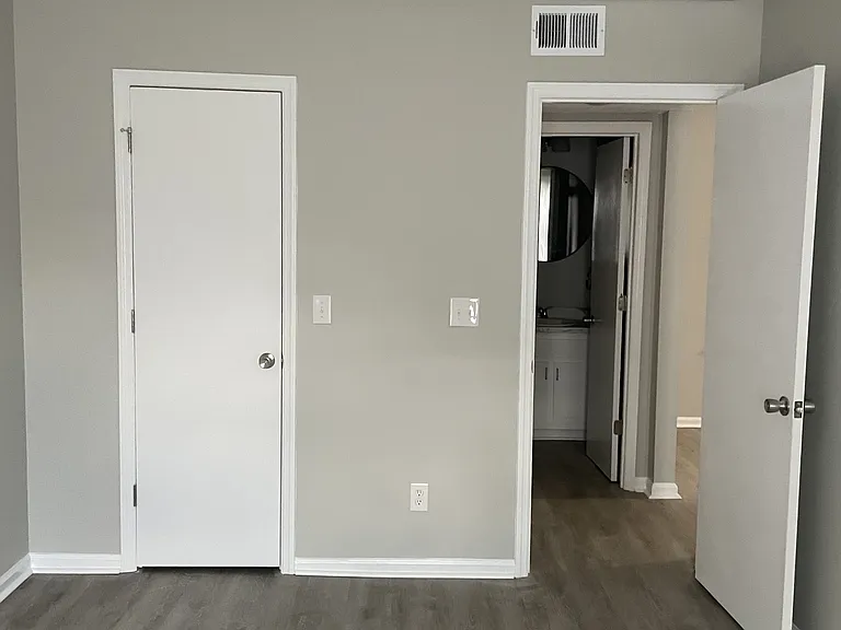 2630 Lincoln Park Dr — Photo 10