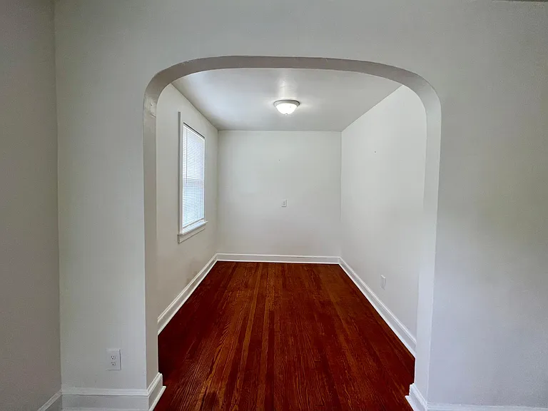 4564 Macarthur Blvd NW #302 — Photo 13